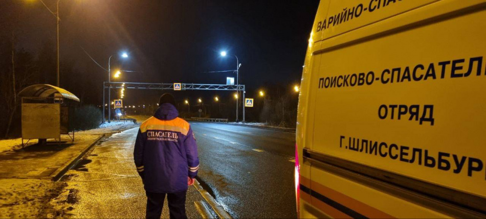 Спасатели Ленобласти усилили контроль за дорогами из-за непогоды