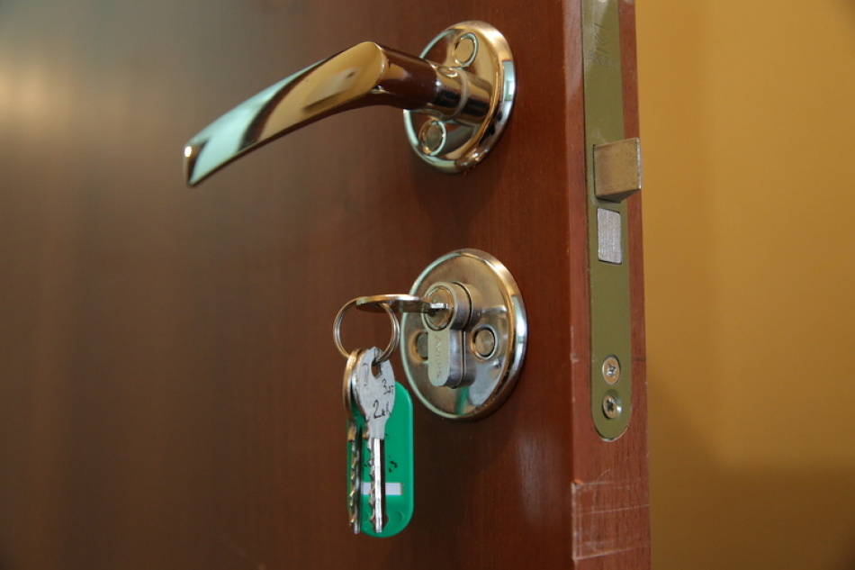 В квартире жителя Выборга обнаружили крупную партию подозрительных веществ