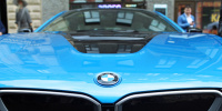 Полиция эвакуировала два BMW после опасных трюков ради видео в соцсетях