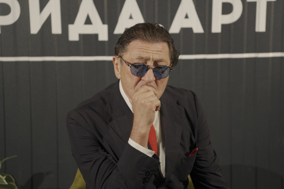 Григорий Лепс исполнил обещание и передал экс-супруге дом площадью 500 кв м