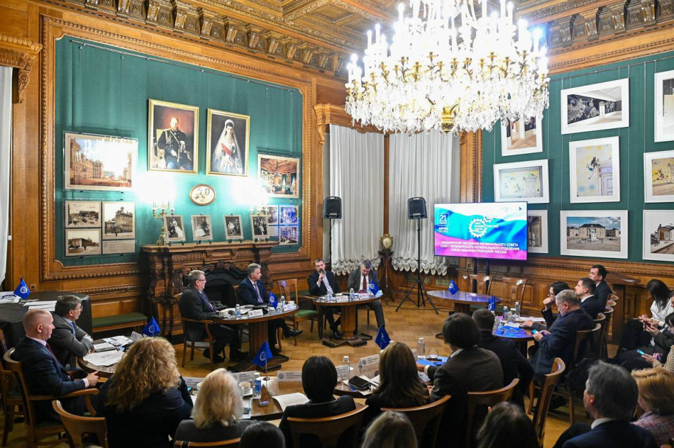 В Петербурге обсудили новые шаги для развития машиностроения и поддержки отрасли