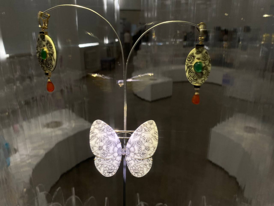 Петербуржцы все чаще выбирают ювелирные изделия на маркетплейсах