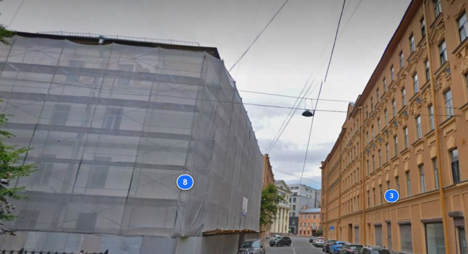 В Петроградском районе завершается реставрация фасада дома фон Пирвица