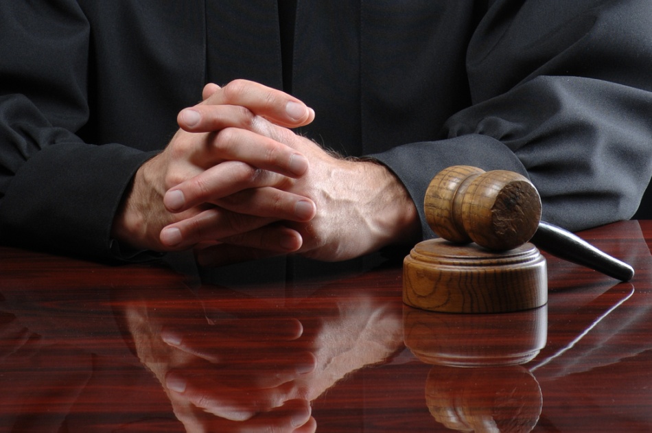 В Петербурге утвердили новые меры поддержки и изменения в судебной системе