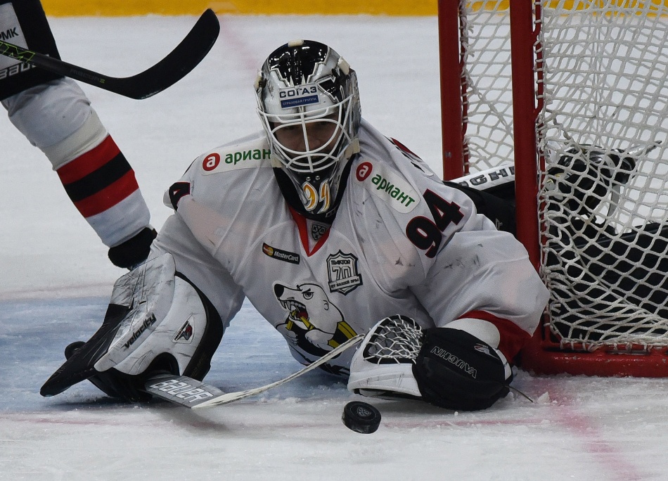 Челябинский «Трактора» победил китайский клуб в КХЛ