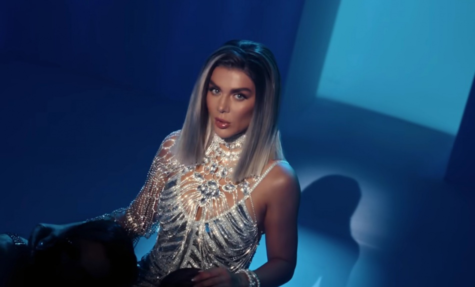 Анна Седокова призналась в эмоциональном кризисе после травли в сети