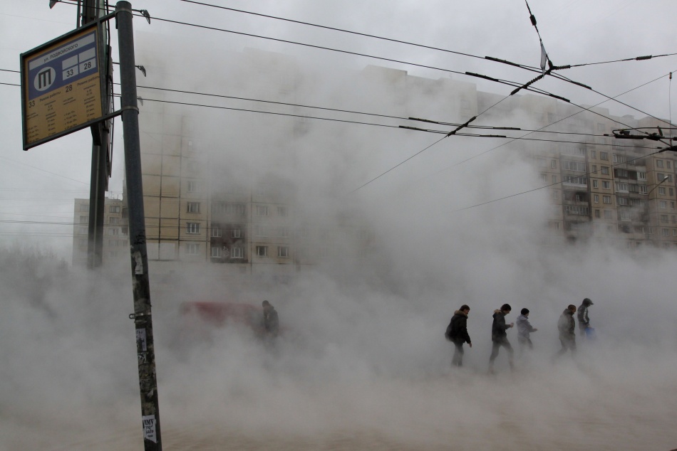 Авария на теплосети в Петербурге оставила Кудрово без тепла и воды