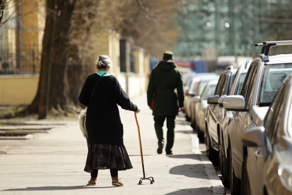 В Приморском районе задержали 19-летнюю курьершу аферистов обманувших пенсионерку