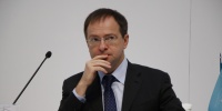 Владимир Мединский удивился: капибара оказалась настоящим животным, а не игрушкой