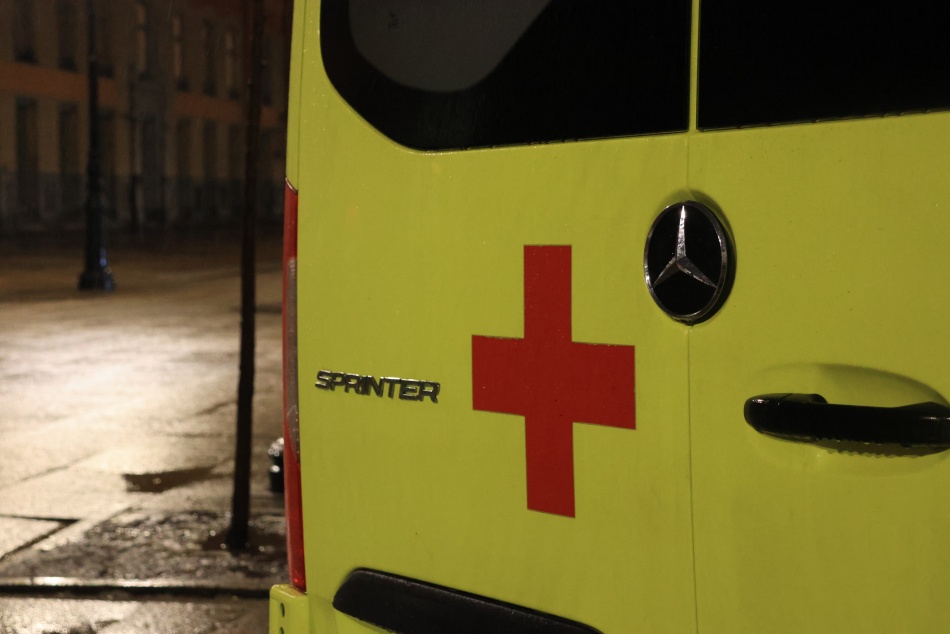 Мигрант без гражданства ранен в драке с ножом на Гончарной улице Петербурга