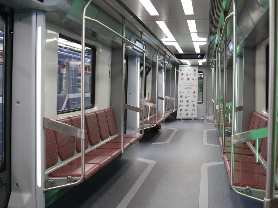 Почему нельзя задерживать двери в петербургском метро