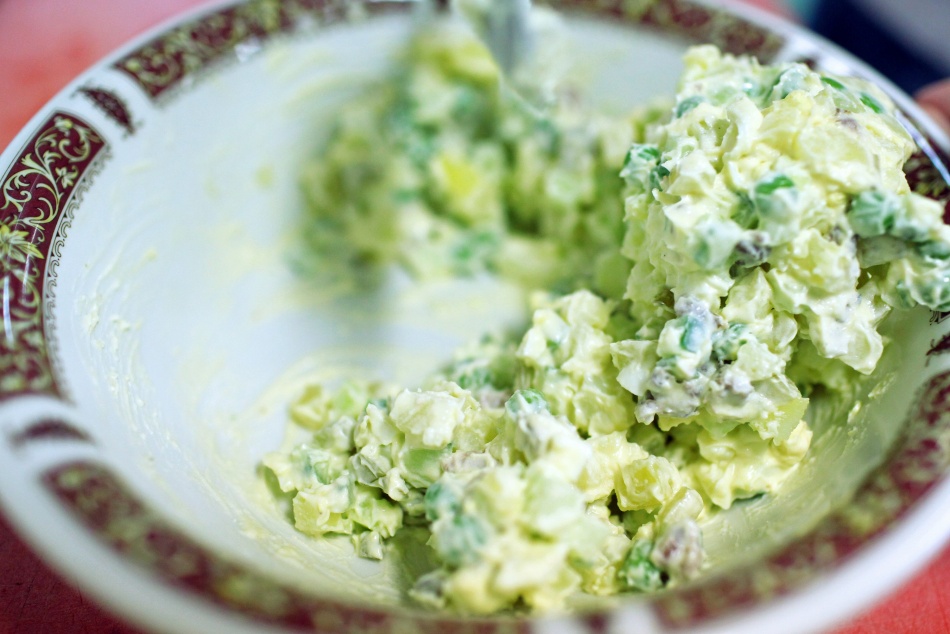 Названа минимальная стоимость набора продуктов для салата Оливье в 2025 году