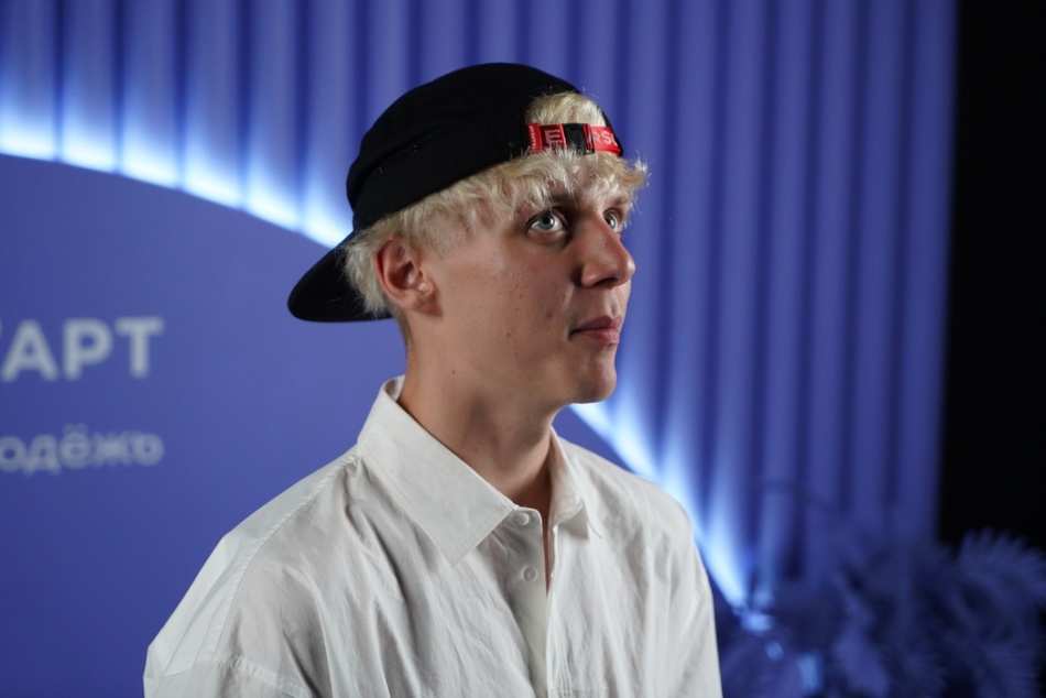 Как Ваня Дмитриенко из Красноярска стал звездой российской сцены