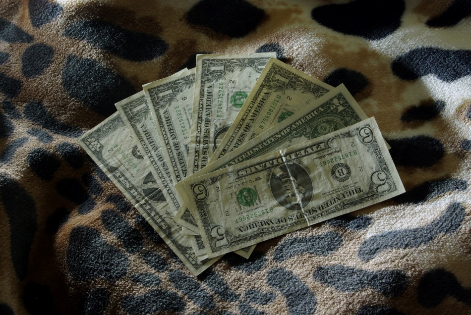 Paramount предложил рекордную сумму за покупку Warner Bros Discovery