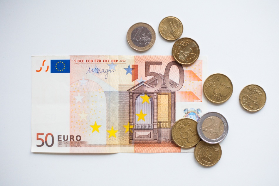 Финский резервный фонд столкнулся с дефицитом из-за падения доходов и роста расходов