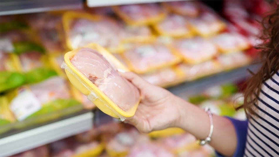 Мифы о гормонах и антибиотиках в курином мясе: что на самом деле попадает на стол