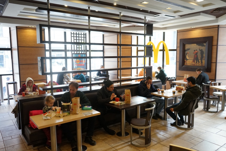 Ресторан Simach в Сочи обязан выплатить 480 тысяч рублей за спор вокруг бренда