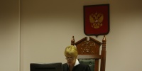 Покупка змеиного вина за границей может обернуться юридическими проблемами