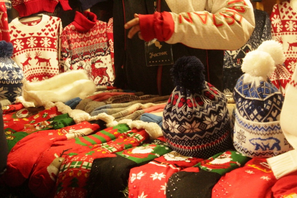 Лучшие идеи новогодних подарков для родителей и бабушек в 2025 году