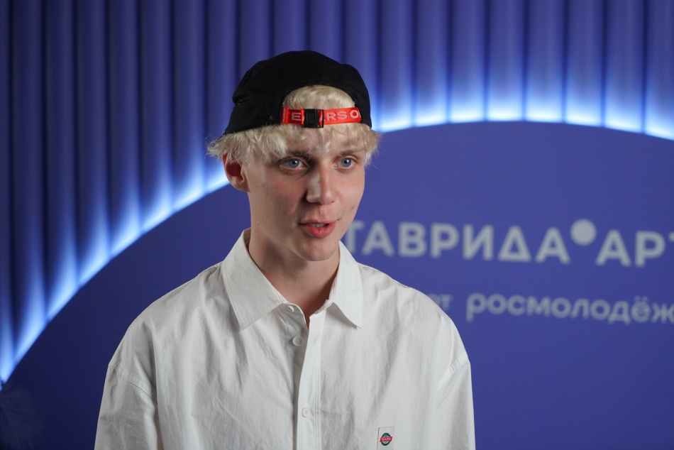 Сын Дмитрия Губерниева раскритиковал современных исполнителей и вызвал споры в сети