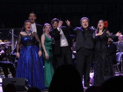 Фото Концерт Поп-опера - Старый Новый год!