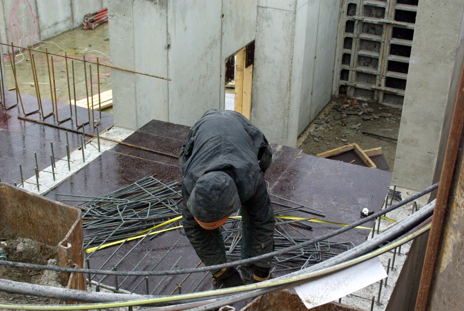 Стоимость патента для мигрантов в Петербурге и Ленобласти вырастет до 8 тысяч рублей