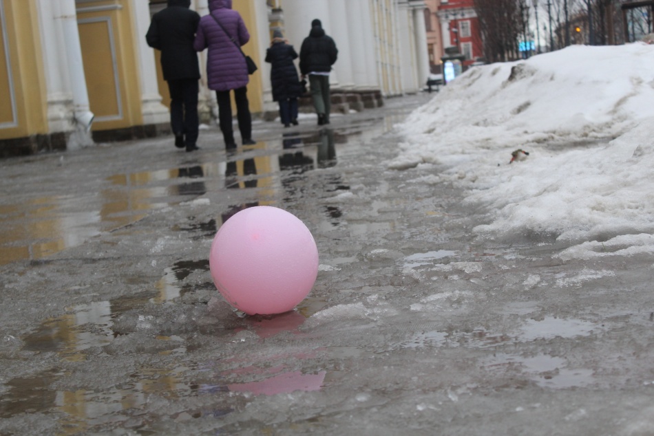 В Петербурге ожидается снегопад и гололедица из-за надвигающегося циклона