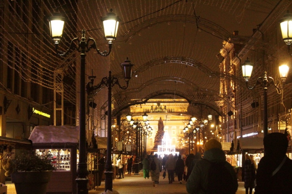 Москвичей ждут морозы и снег на Рождество