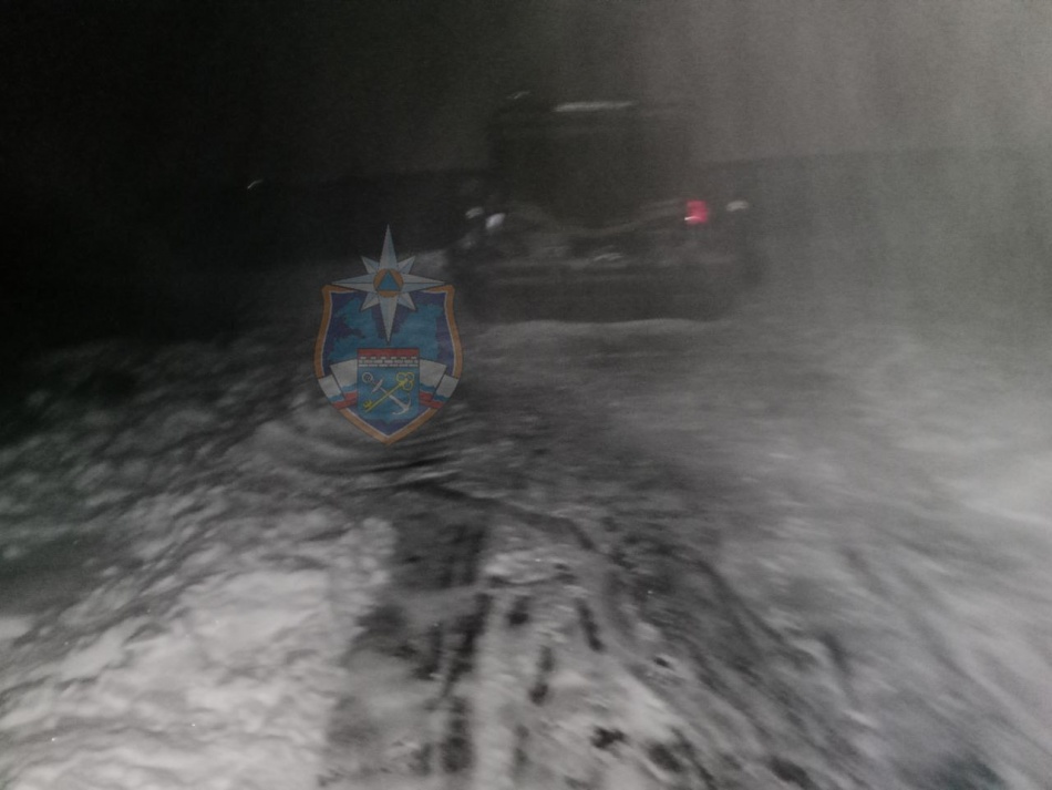 Спасатели вывели рыбака из лабиринта Ладожского озера во Всеволожском районе