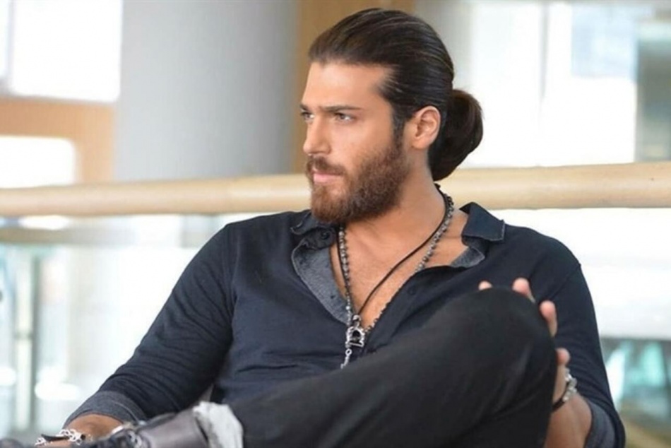 Джан Яман объяснил ситуацию с задержанием: актер опроверг обвинения в наркотиках