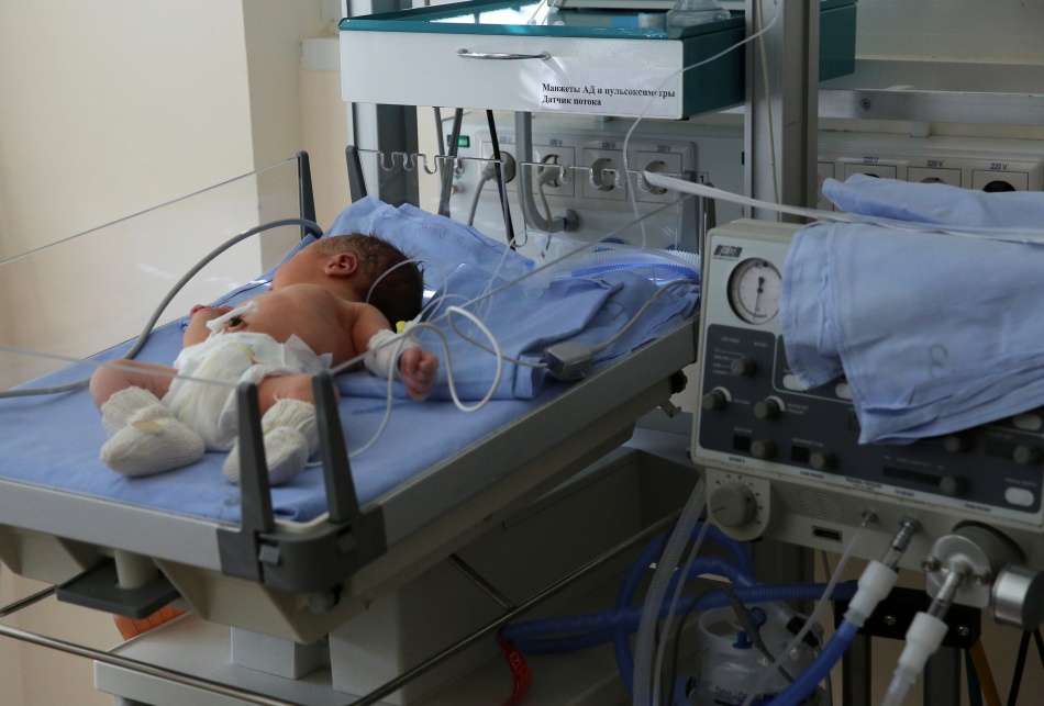 Врачи из Петербурга и Москвы проверяют роддом Новокузнецка после трагедии