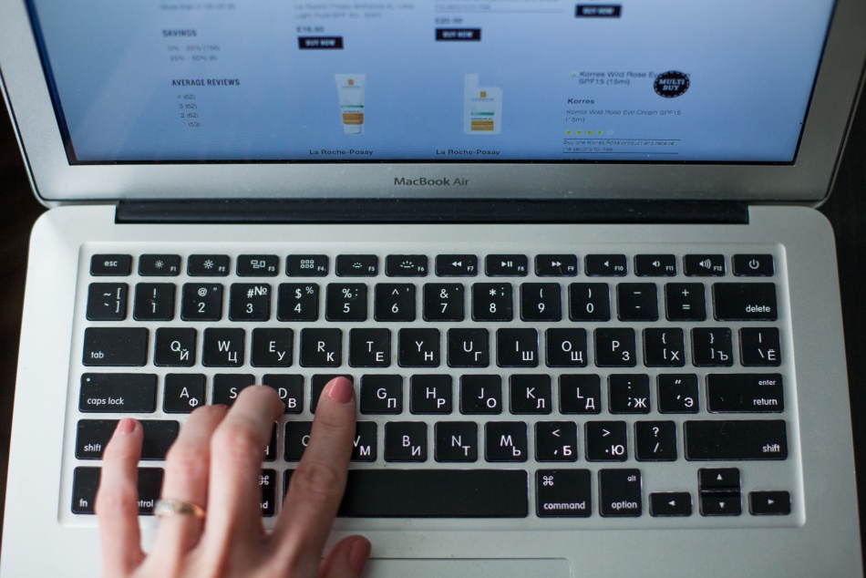 Пять простых способов не купить подделку в магазине или онлайн