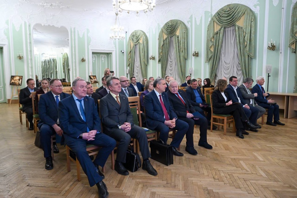 Денис Минкин возглавил Комитет по транспорту Петербурга после смены руководства
