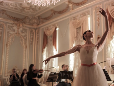 Фото Концерт Магия свечей. Вечер балета «Из репертуара Анны Павловой»