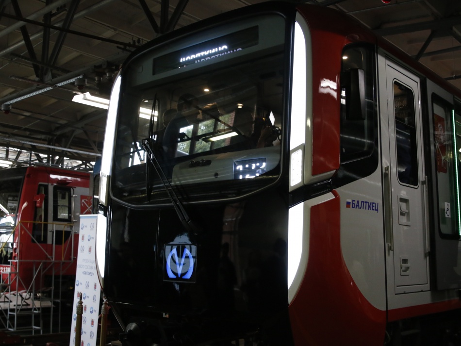 На синей ветке метро Петербурга появятся 13 новых поездов «Балтиец»