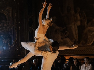 Фото Концерт Магия свечей. Балетные шедевры Чайковского: Щелкунчик, Лебединое озеро, Спящая красавица