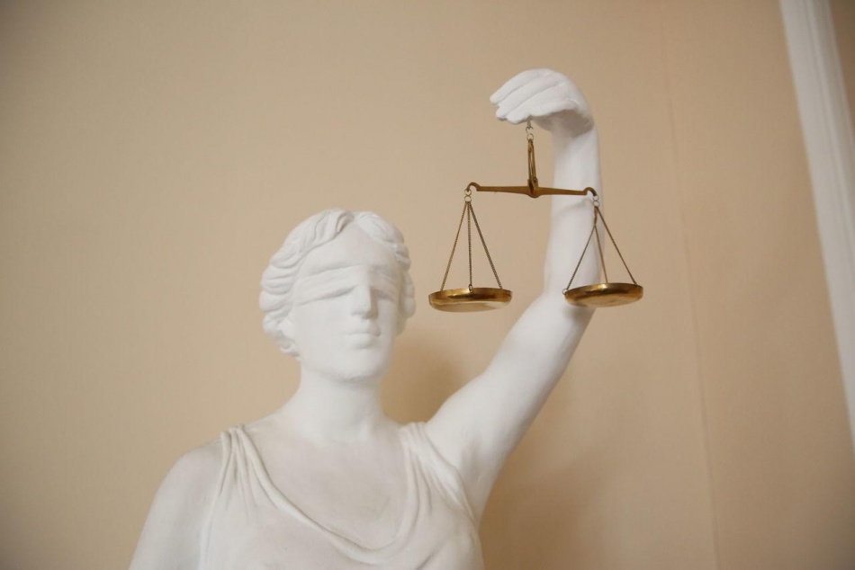 Житель Петербурга оштрафован за резкие высказывания о росгвардейцах в мессенджере