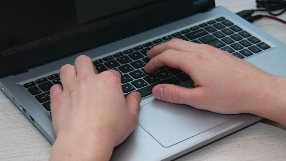 Киберугрозы и искусственный интеллект стали ключевыми глобальными рисками 2025 года