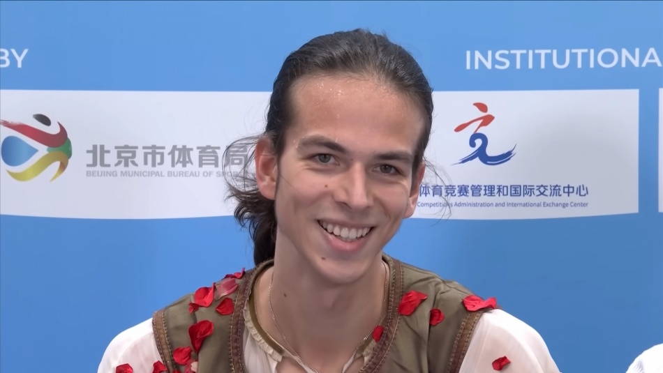 Петр Гуменник выступил на Олимпиаде после замены музыки и сложностей с программой