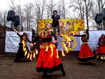 Фото Масленица в парке им. И.В. Бабушкина Фото Масленица в парке им. И.В. Бабушкина