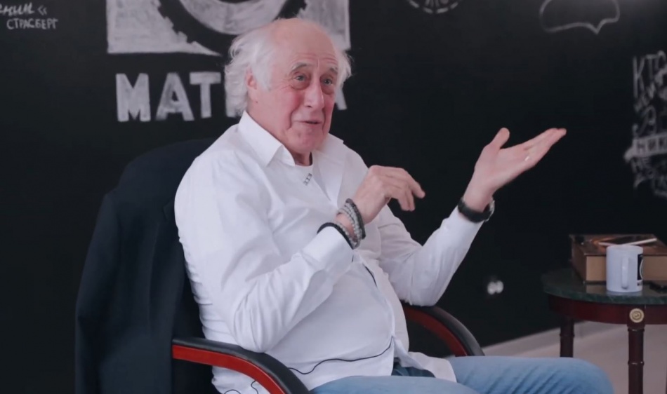 Сергей Мигицко удостоен «Золотой маски» за вклад в театр