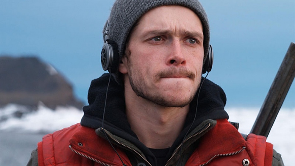 Григорий Добрыгин сменил страну, но не сцену: как актер строит карьеру между Россией и Европой