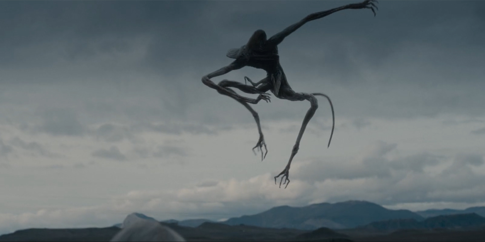 Кадр из фильма &laquo;Спутник&raquo;