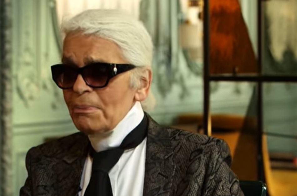 Карл Лагерфельд назвал три вещи, которые выдают внутреннюю неуверенность женщины