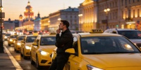 Зарплаты таксистов в Петербурге выросли на 13 процентов за год