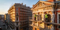 На Невском стартовала реставрация исторических зданий у Пушкинской улицы