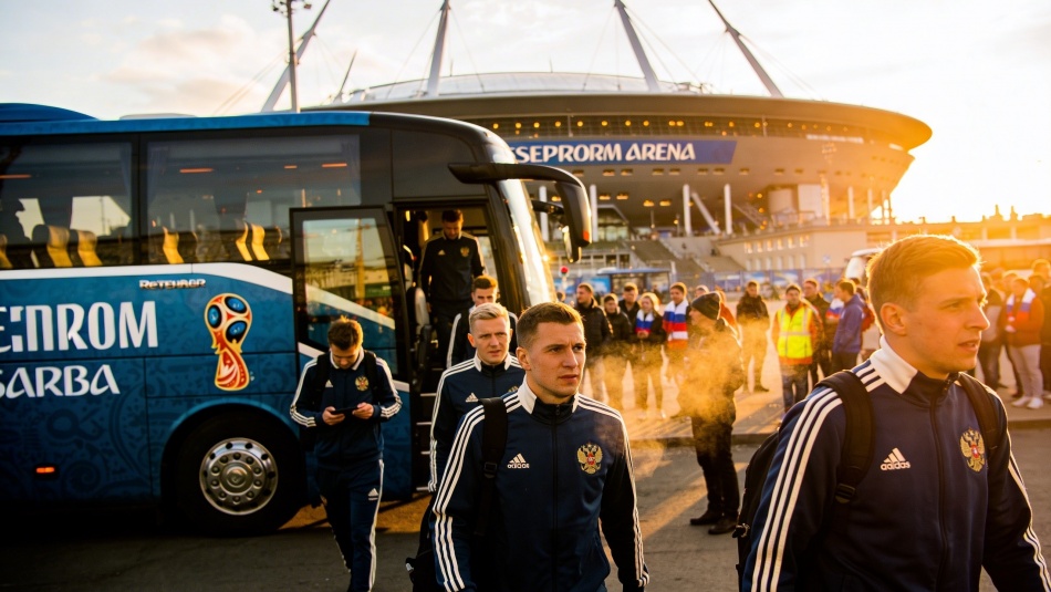 Сборная России прибыла в Петербург и готовится к встрече с Мали