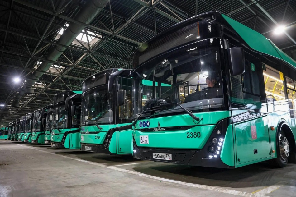 В Петербурге стартовала эксплуатация крупнейшей партии электробусов МАЗ