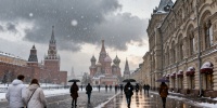 Петербург возвращается к нормальной температуре, Москву ждет снег и дождь
