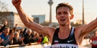 Дмитрий Неделин обновил рекорд России на марафоне в Дюссельдорфе